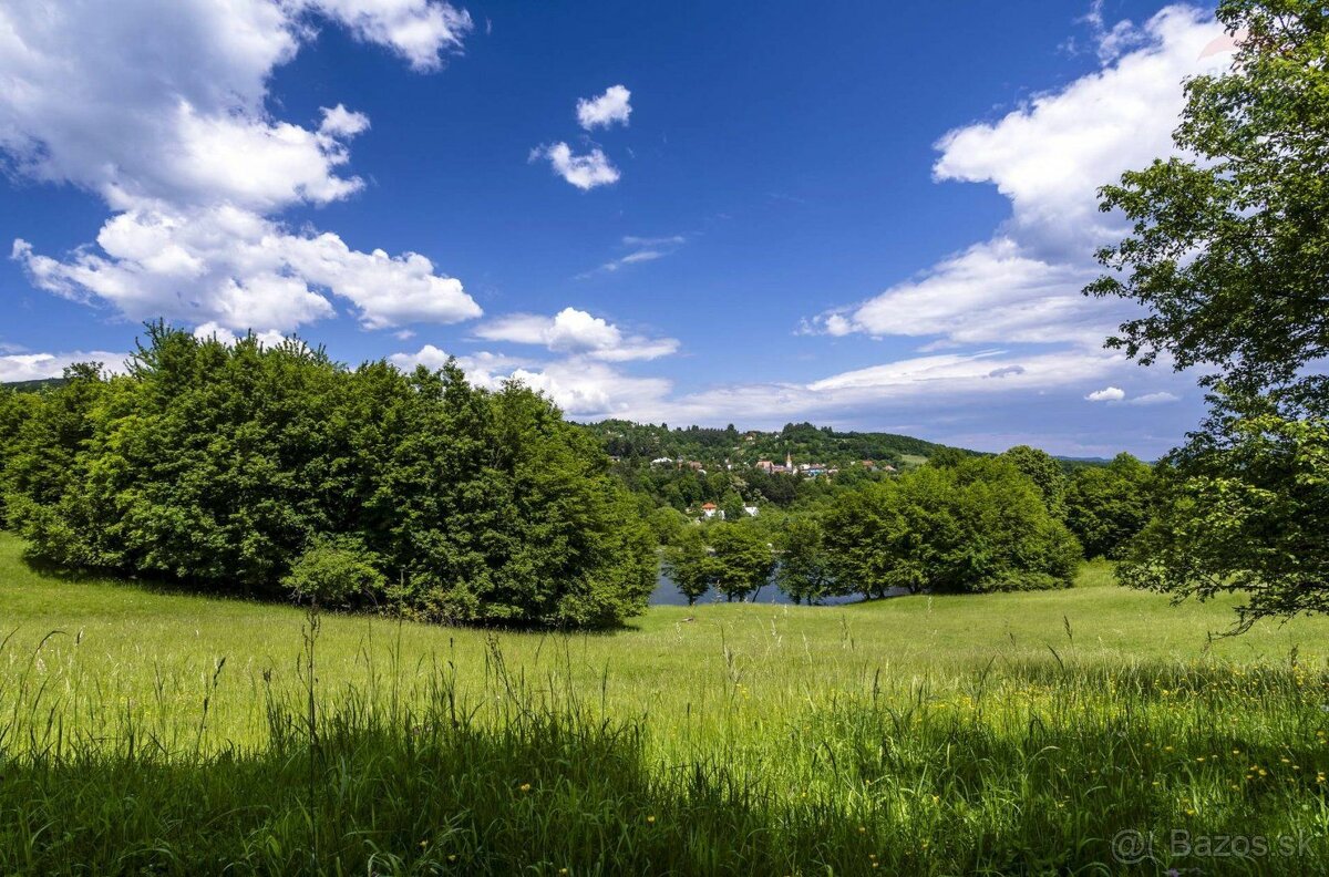 PREDAJ: Investičné pozemky v TOP lokalite5,7ha,Štiavnické Ba