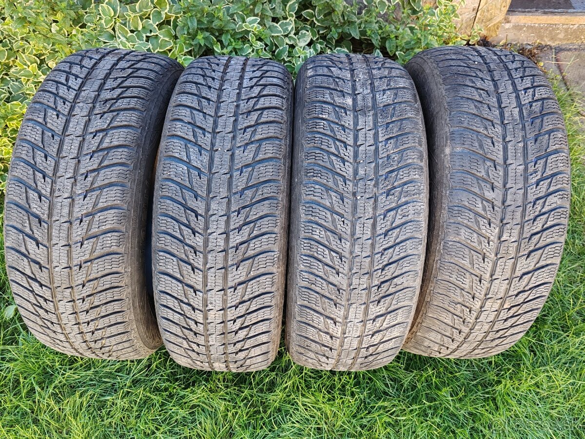 Zimné pneumatiky 235/65 R17