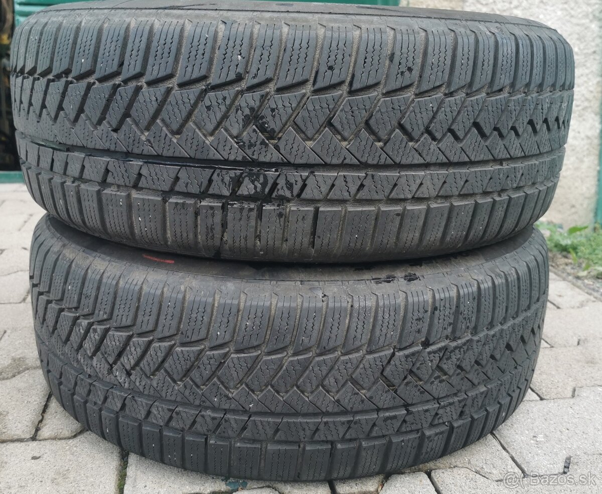 Zimné_Continental WinterContact TS850P 215/55 R17 94H