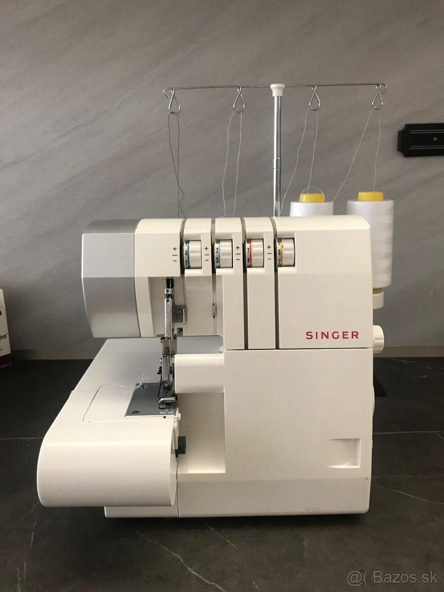 Overlock Singer 14SH754