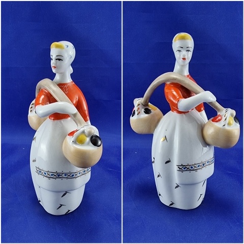 Stará  porcelánová  soška  - 14 cm