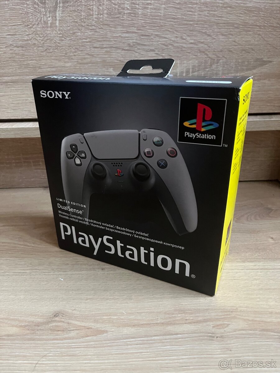 PS5 Sony Dualsense 30th Anniversary Limited Edition