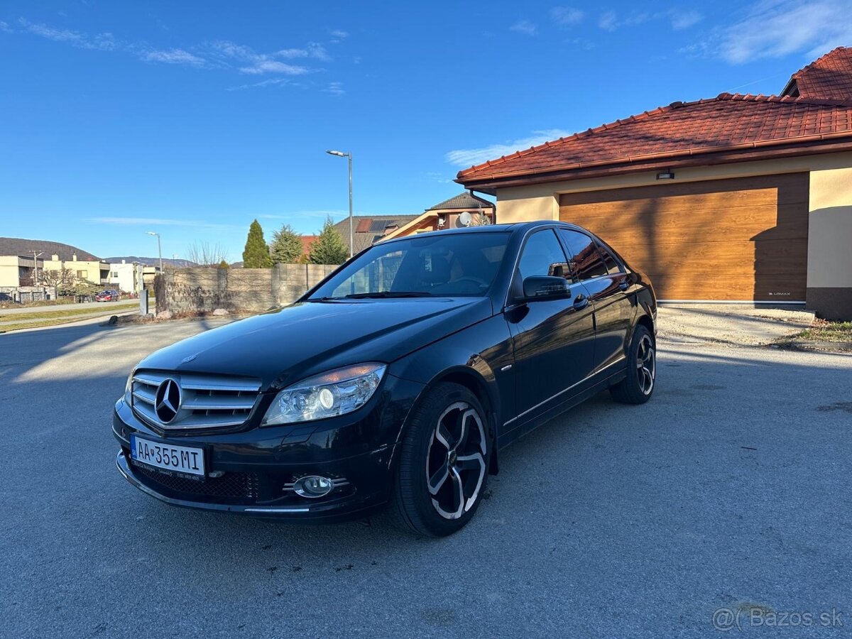 Mercedes 220cdi w204 6/AT  rok 2009 kupeny na sk 125  000km