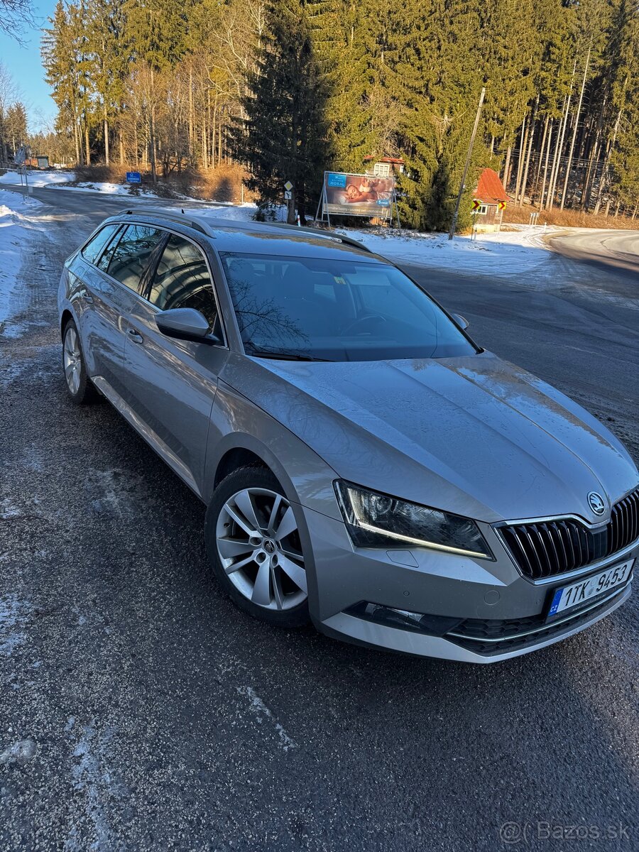 Škoda Superb 2.0 TDI 140 kW DSG 4x4 – TOP