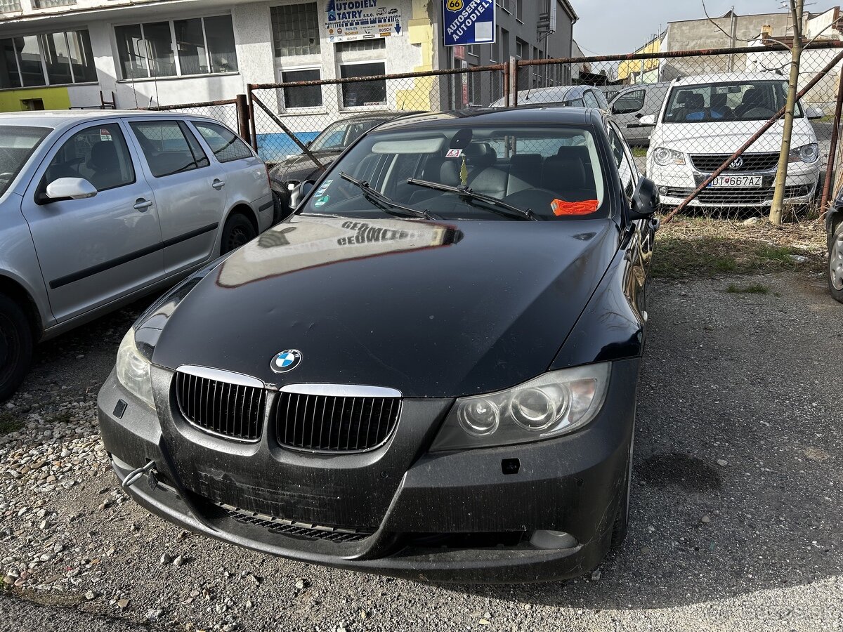 ROZPREDAM BMW E90 330D 145kw sedan manuál