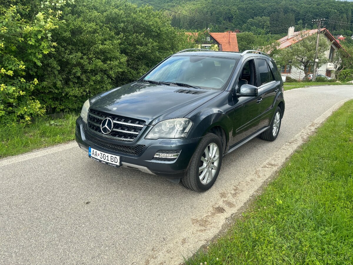 Mercedes-Benz ML300 CDI