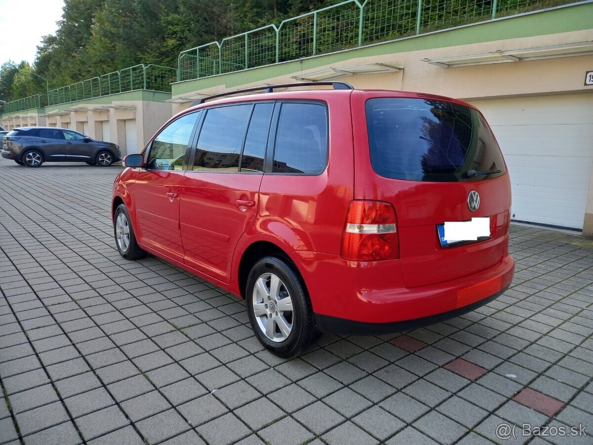 Volkswagen Touran 2.0 TDi Comfort-line