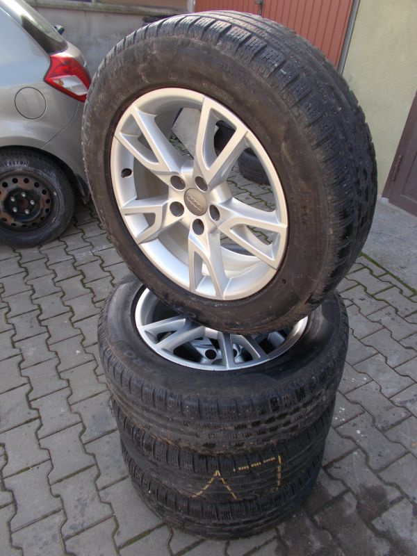 Elektróny Audi Q3 + 215/60R17