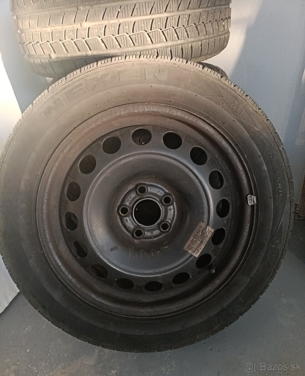 ZIMNÉ pneumatiky 205 / 55 R16, disky 4 ks..............