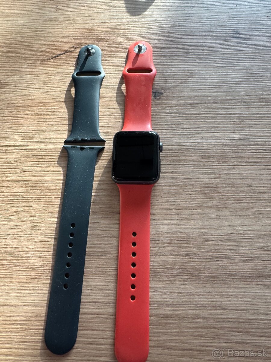 Apple Watch 3 42mm + AirPods 3