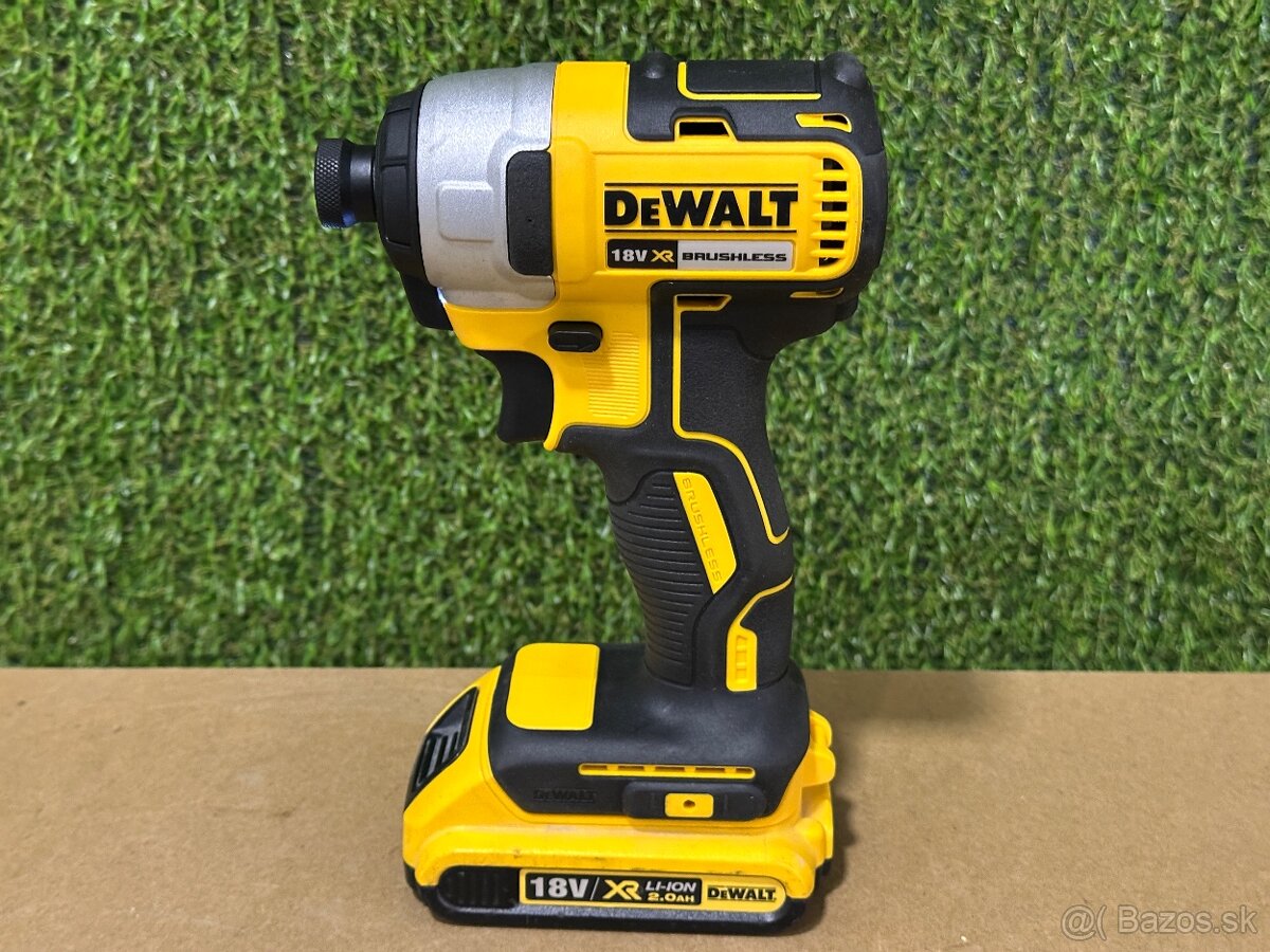 DeWalt DCF 787 akumulátorový rázový uťahovák