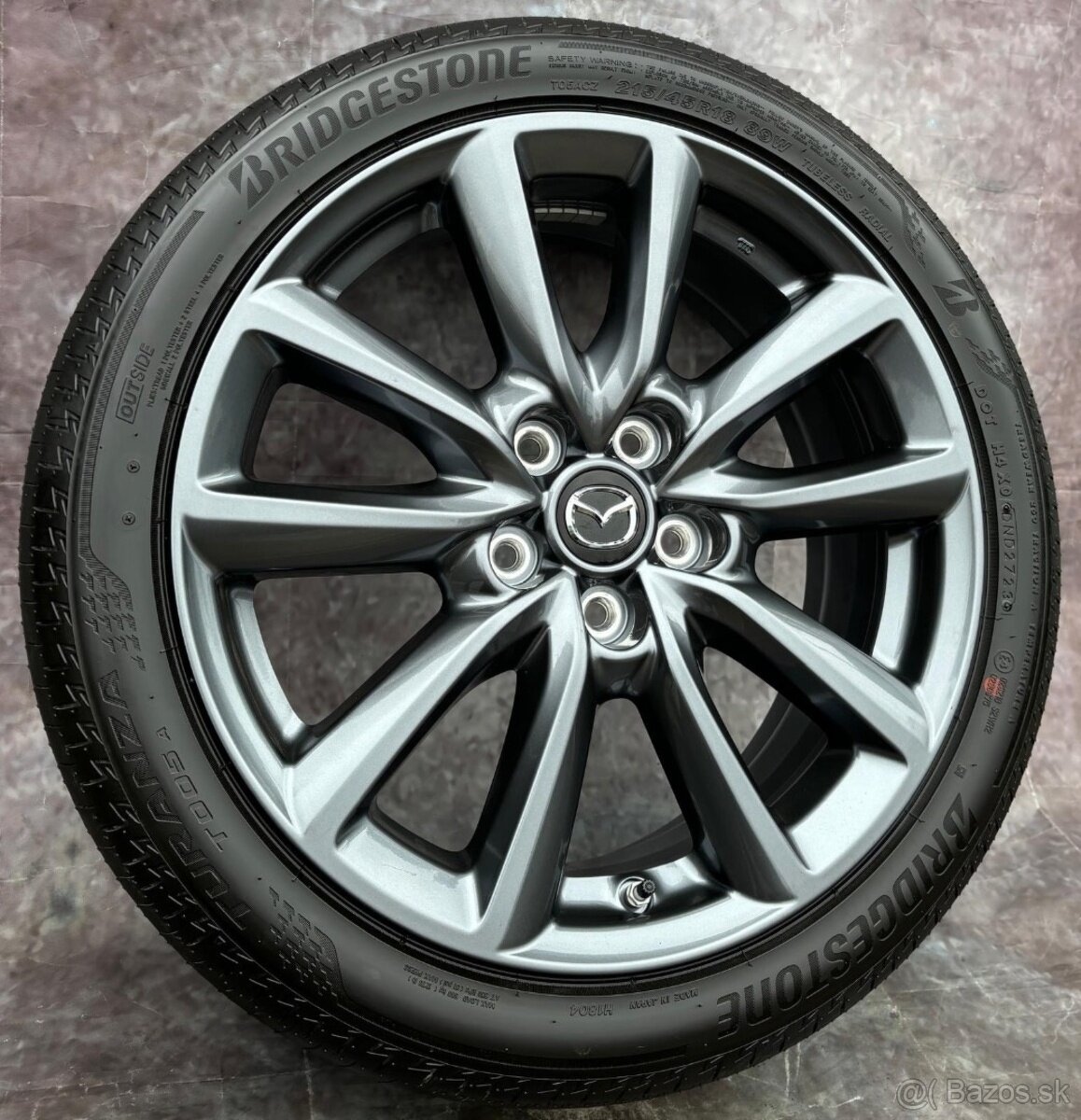 Originální letní sada Mazda 225/45R18 100% vzorku