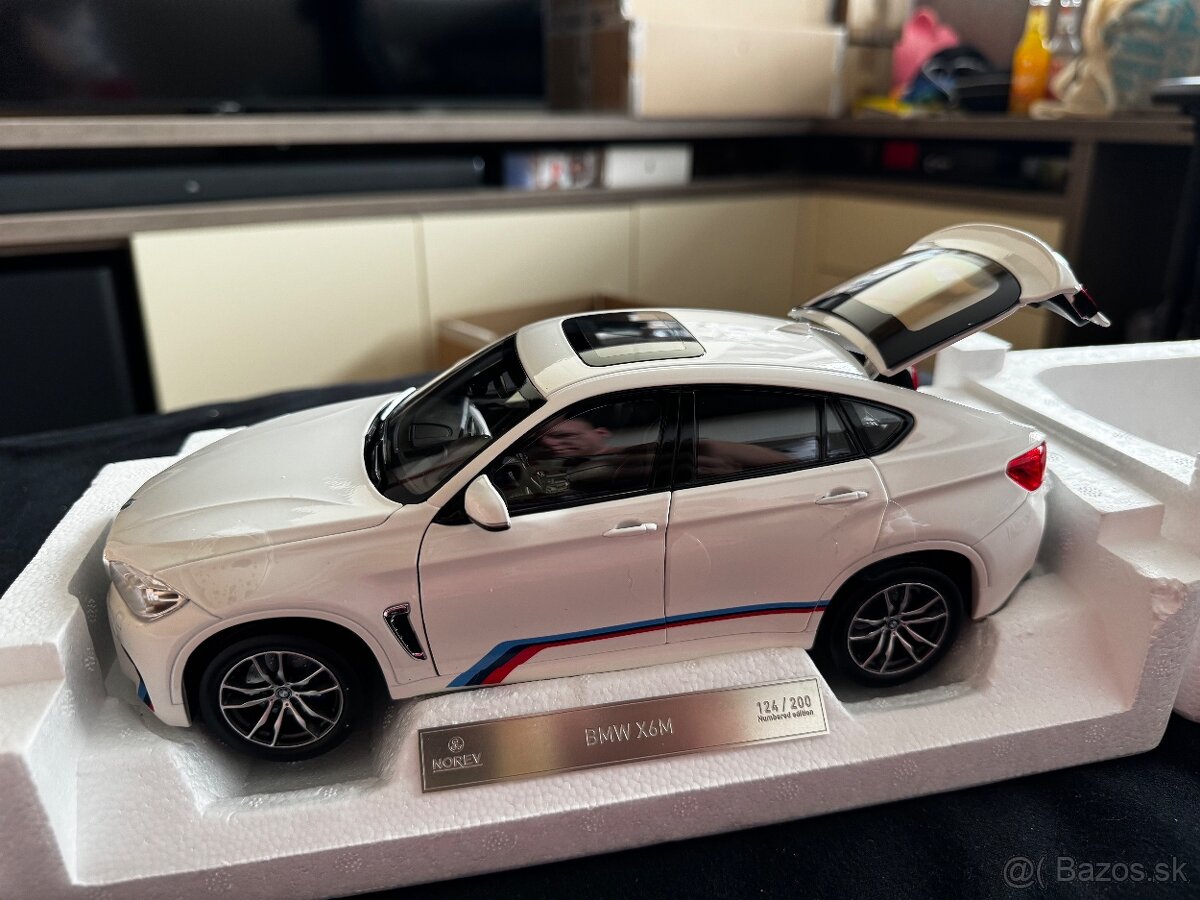 BMW X6 M 2015  1:18