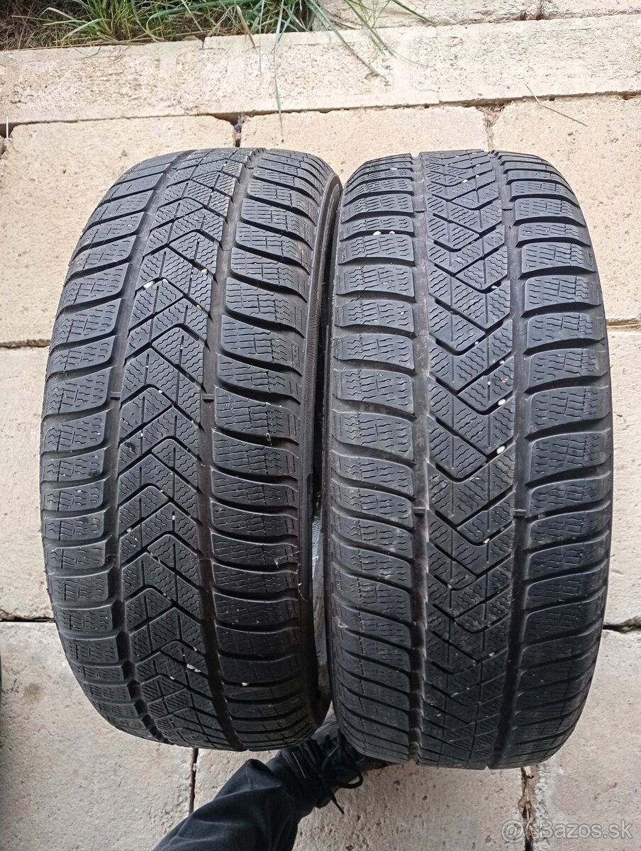 Zimné pneumatiky 225/55 R18