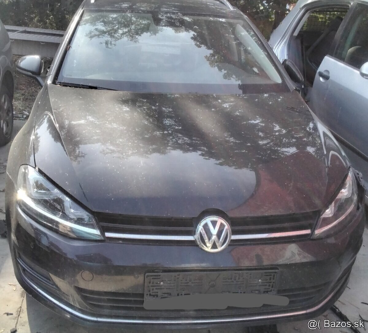 Volkswagen Golf 7 2.0 TDI 2014 predám KAPOTU, PRAVÉ PREDNÉ D