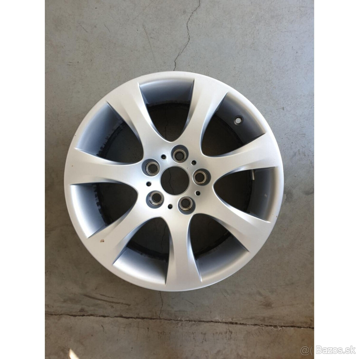 1kus BMW disk 5x120 R17 ET34