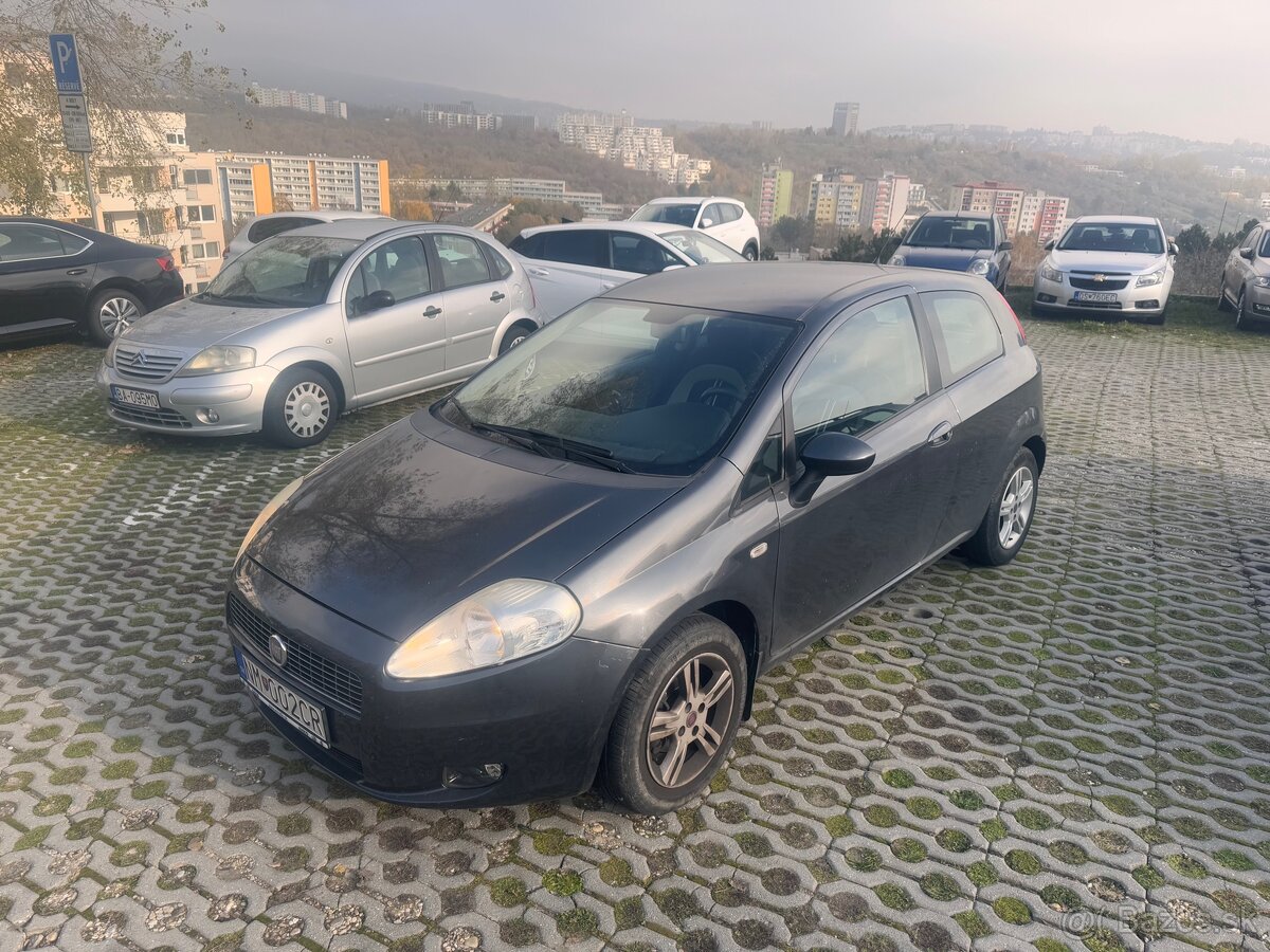 Fiat Punto Grande 2009 (iba 87 232 km)