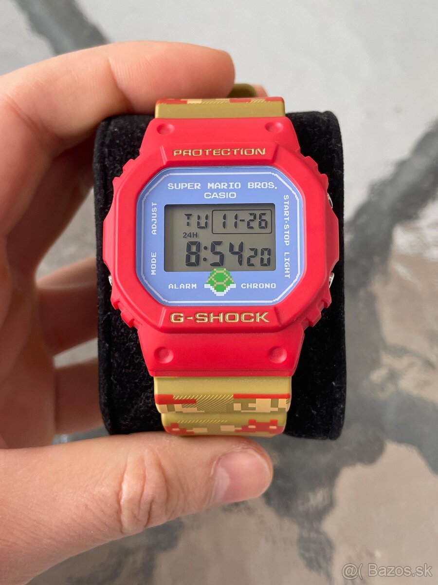 Casio G-Shock X Super Mario