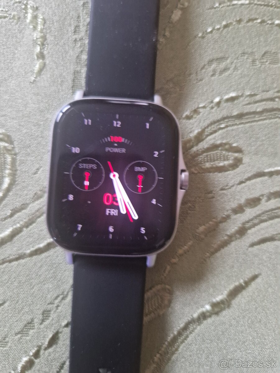 Amazfit GTS2 ako nove, top stav bez skrabanca