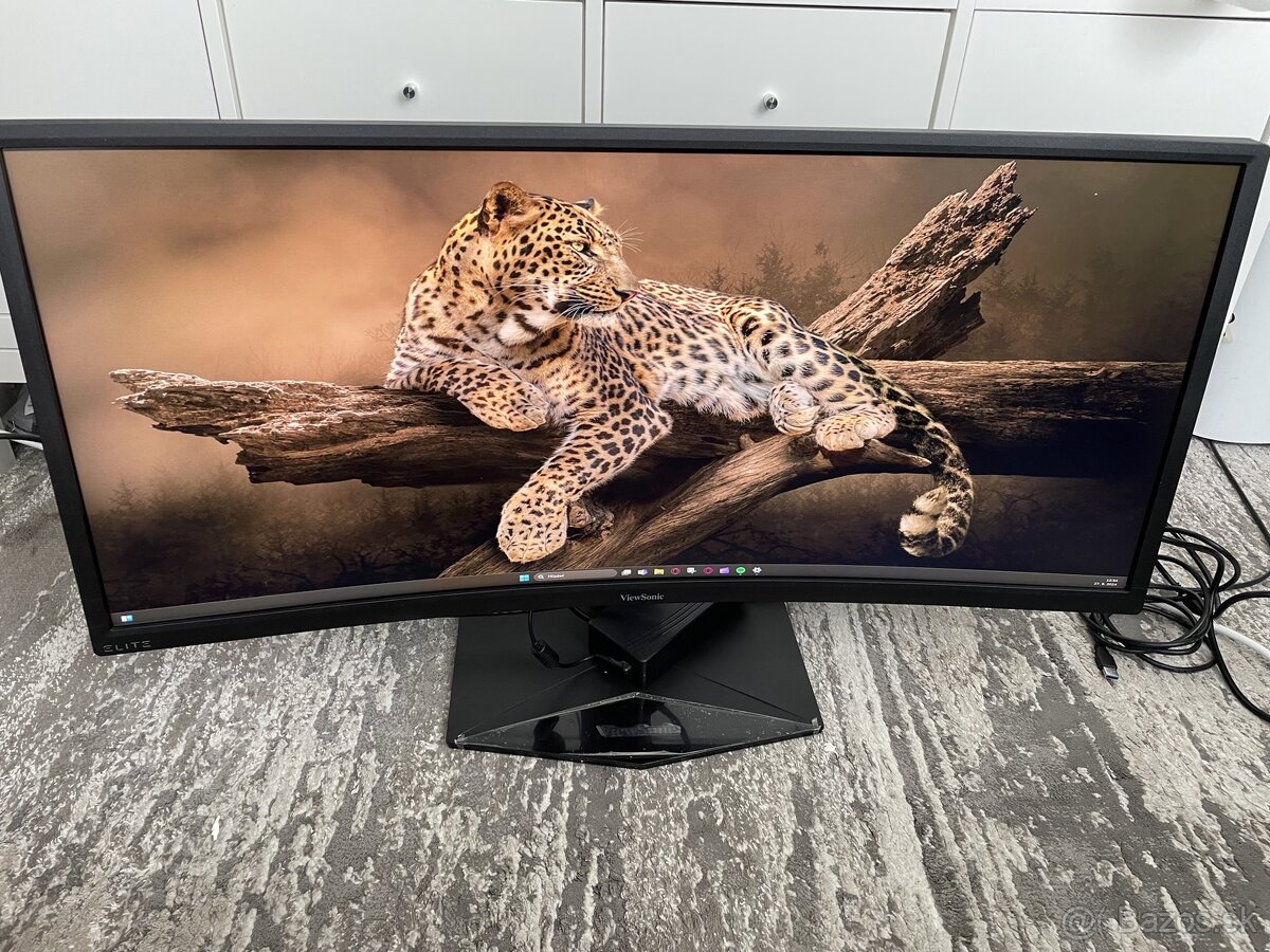 35" ViewSonic XG350R-C Gaming Monitor