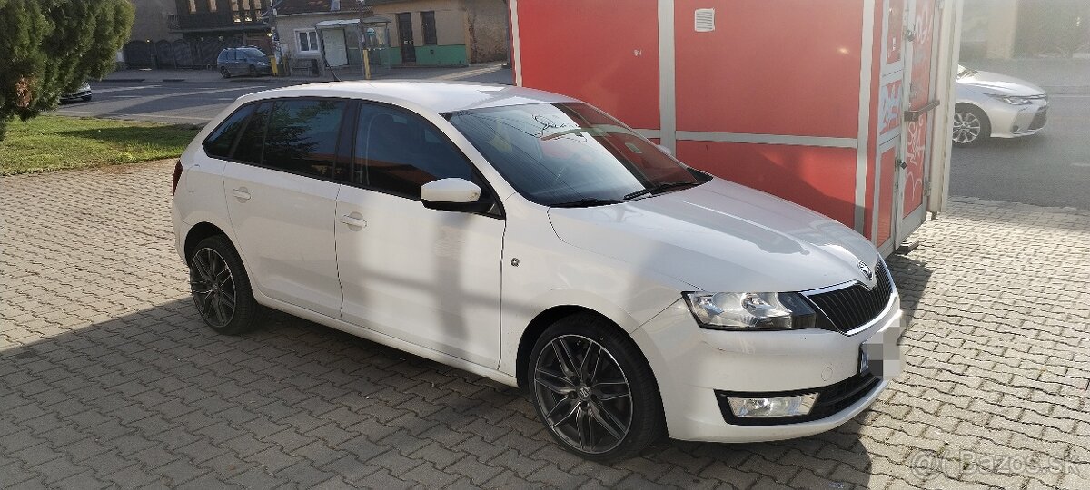 Škoda Rapid Spaceback 1.2 Tsi 77 kw 6st manual