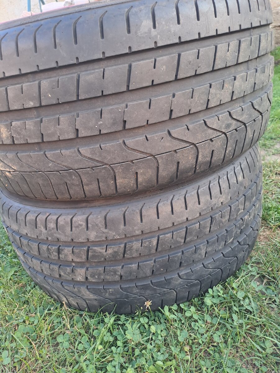 Letné pneu Pirelli 255/30 R20