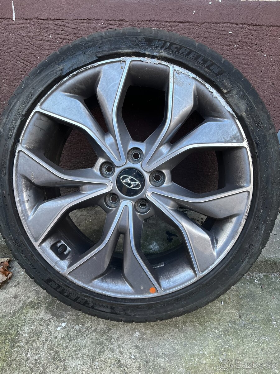 Originál Alu disky Hyundai i30 fastback R18