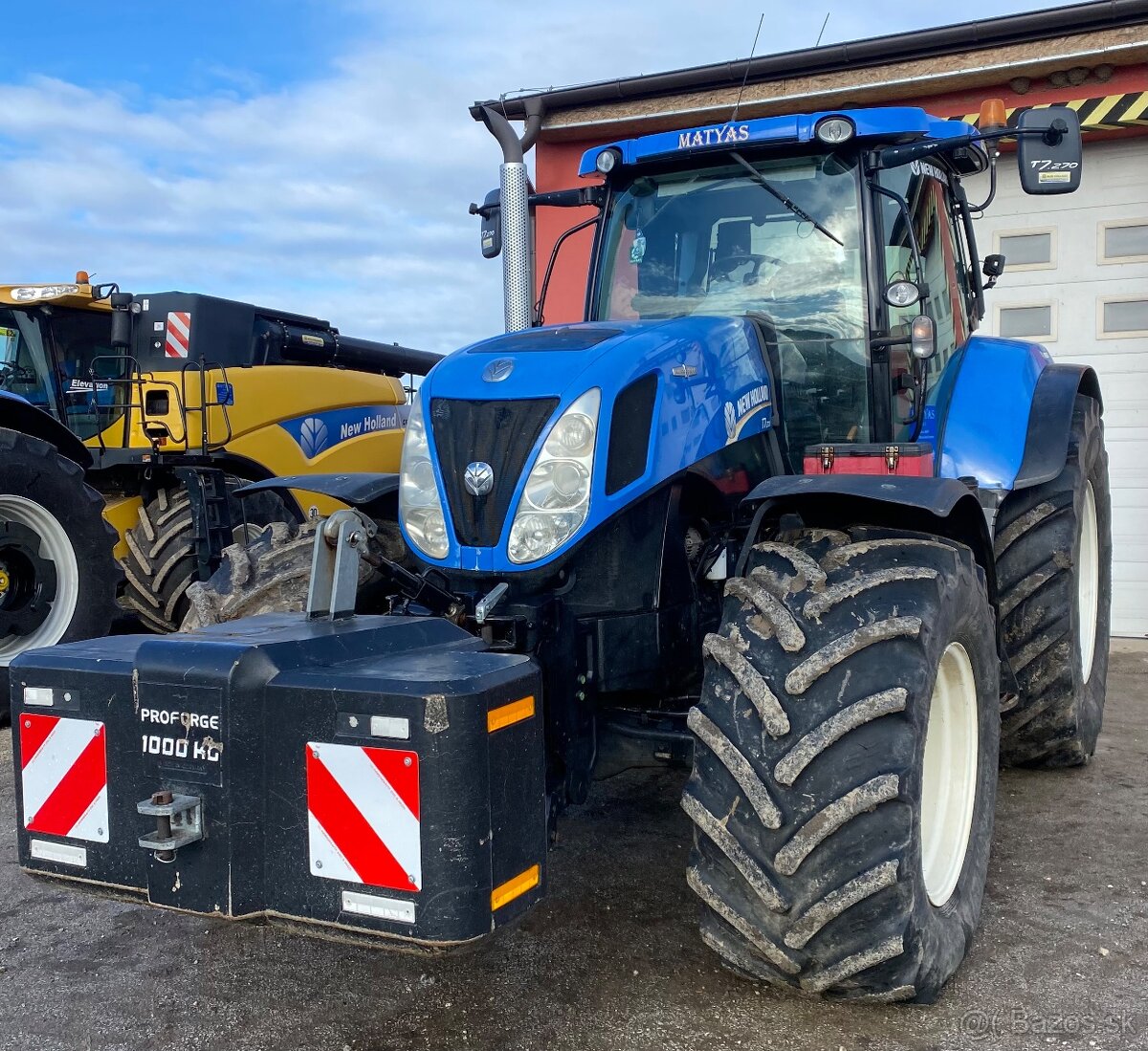 Kolesový traktor New Holland T 7.270