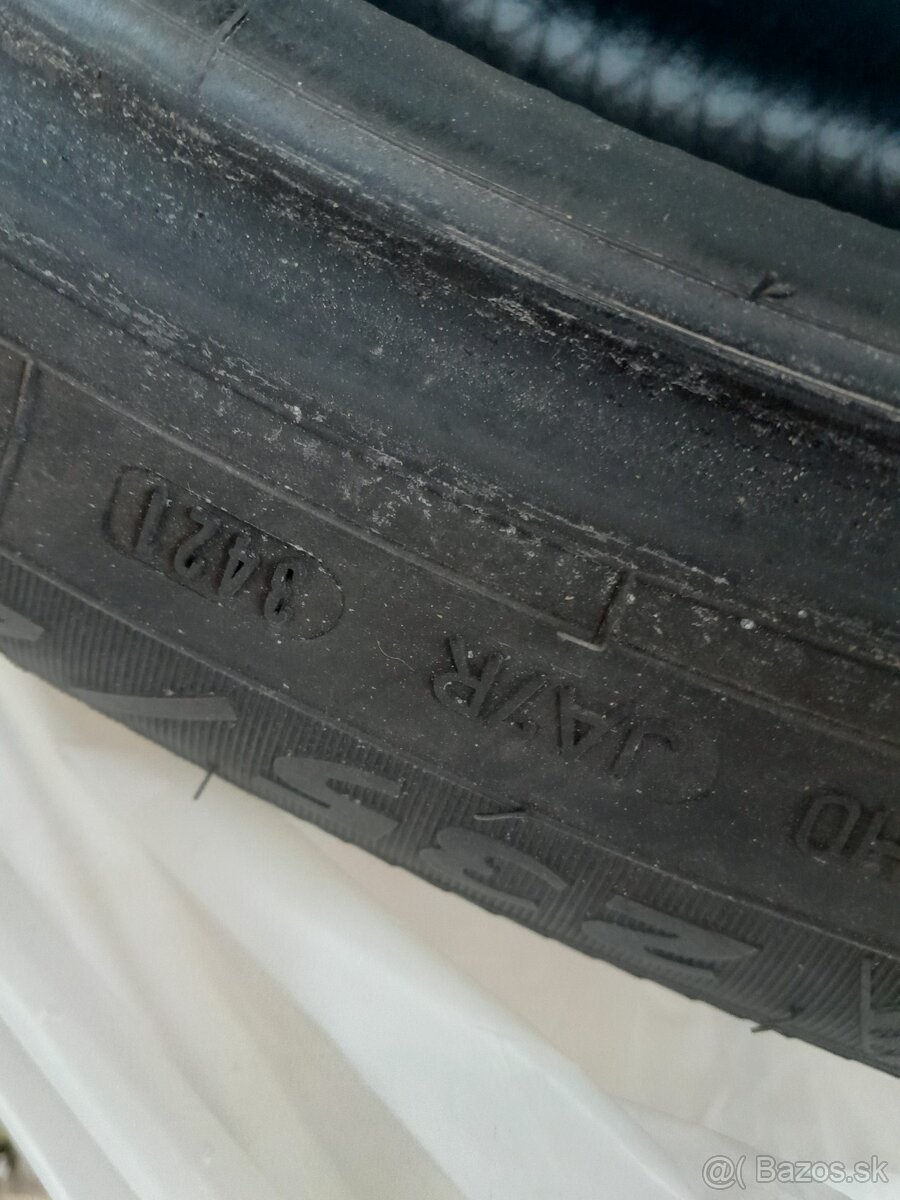 Pneu 235/45r18