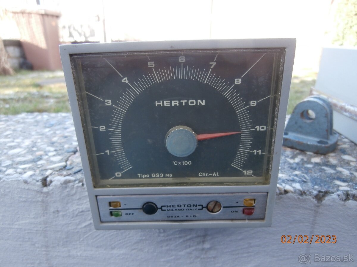 Regulator teploty Herton GS3-PID,CHr-Al,0-1200°C.