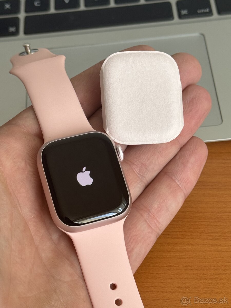 Apple Watch 9 41mm Pink GPS - nové, 100% zdravie