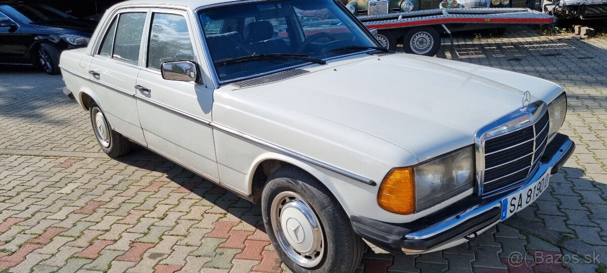 Mercedes Benz W123-300d