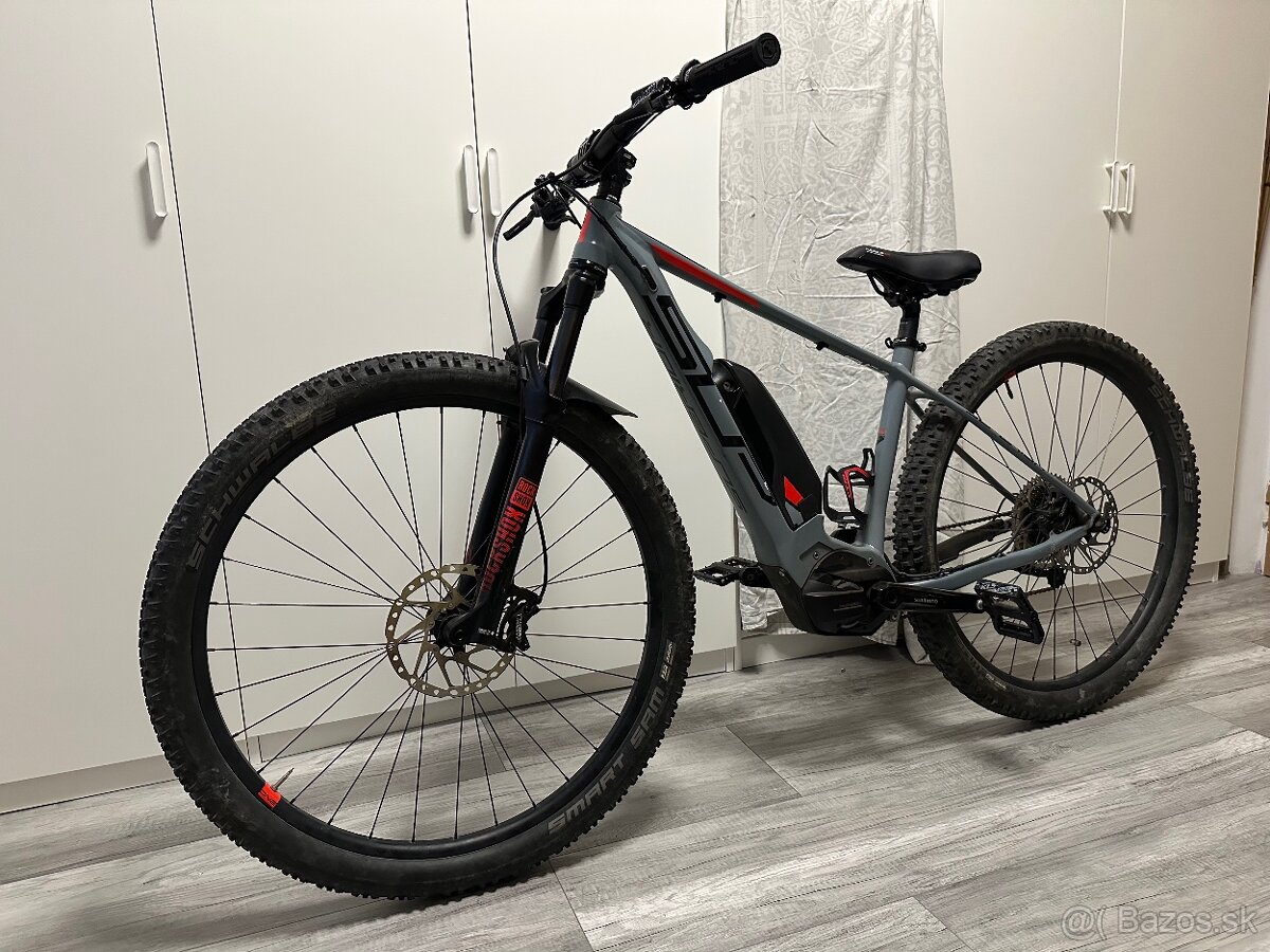 Lahky iba 20KG EBIKE Superior eXP 909