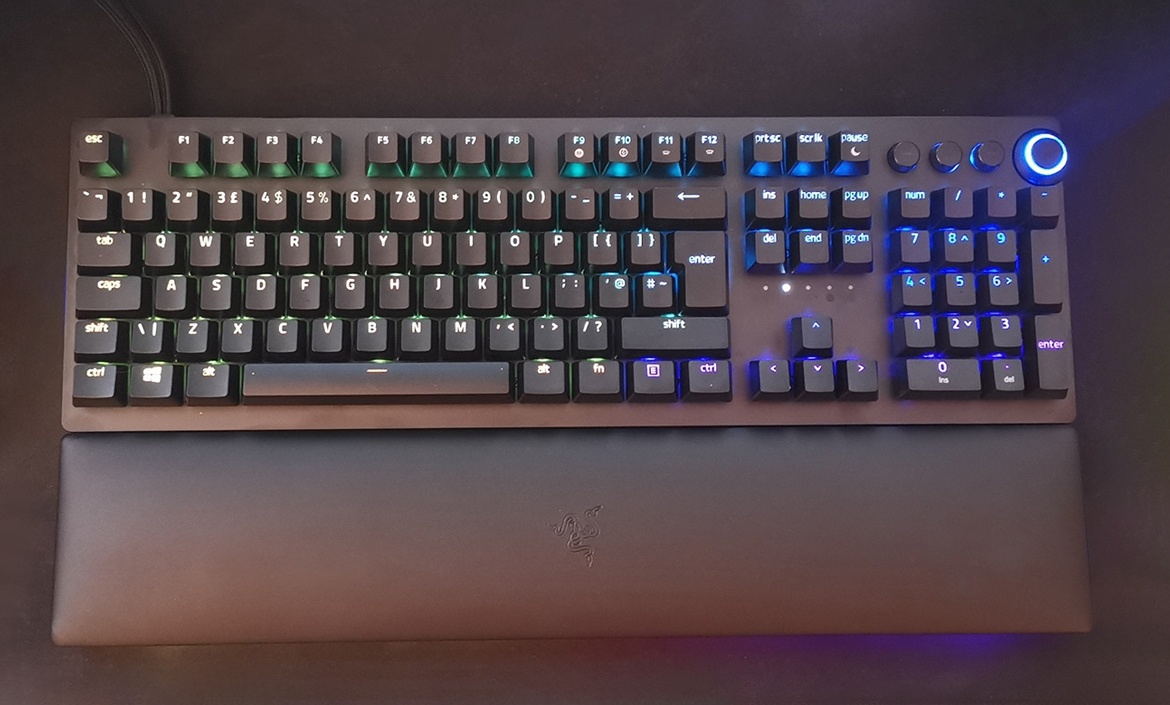 Predám hernú klávesnicu Razer Huntsman V2 Analog