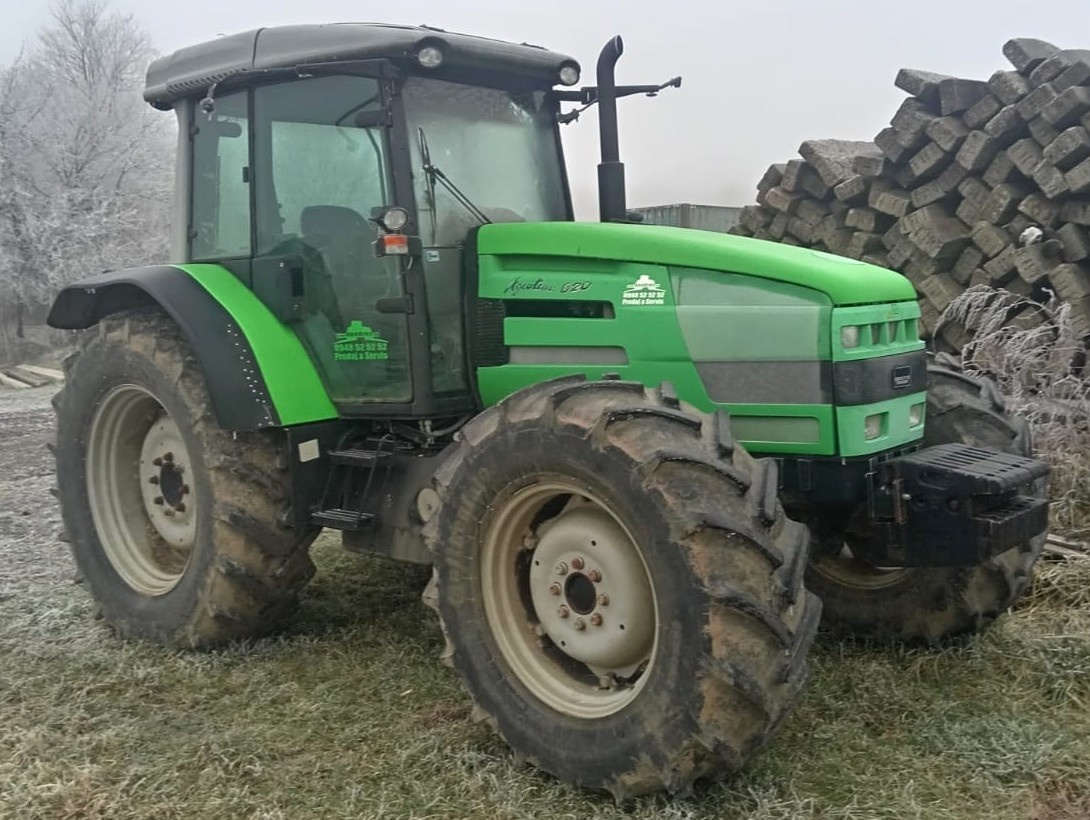 Traktor DEUTZ-FAHR