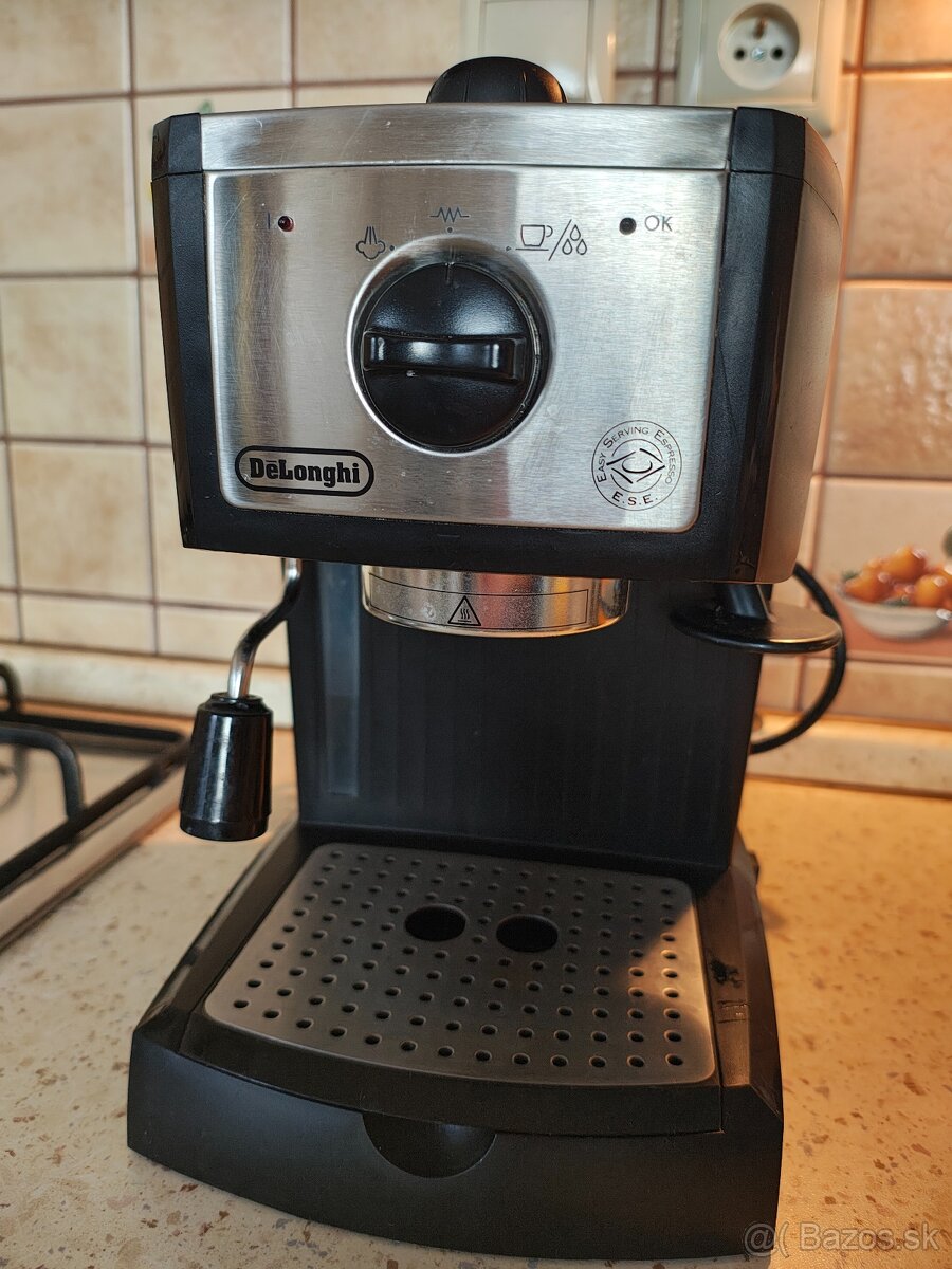 Predám kávovar Delonghi EC 156.B