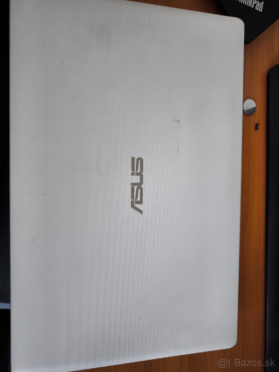 Šasi notebooku ASUS X552M