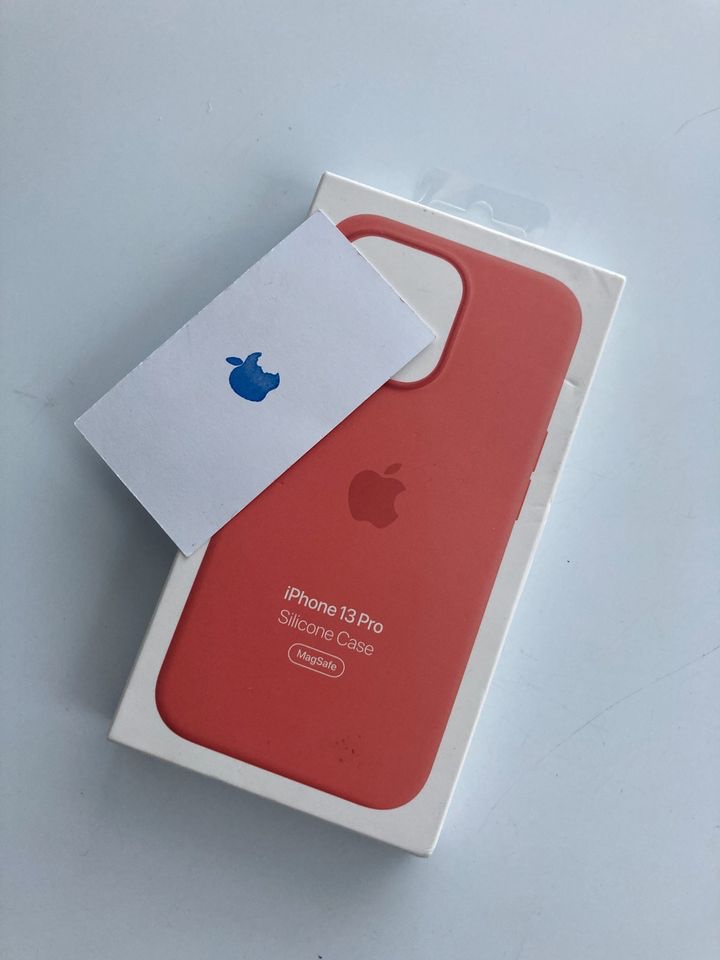 Originál  Apple Silicon Case pre iPhone 13 Pro Magsafe