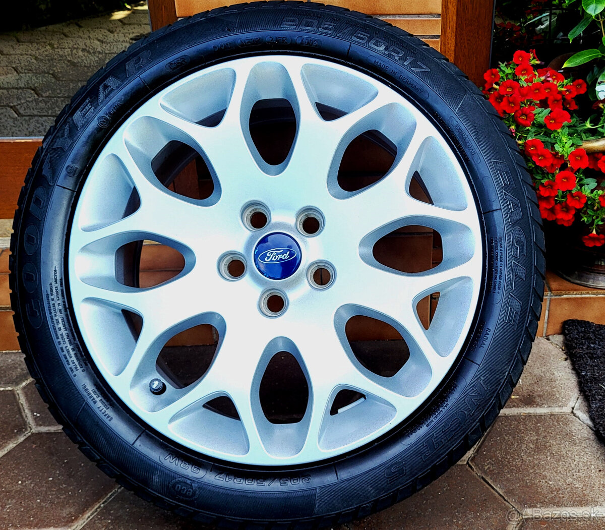 alu R17 5x108, pneu 205/50, orig. Ford Focus, Volvo V50, S50