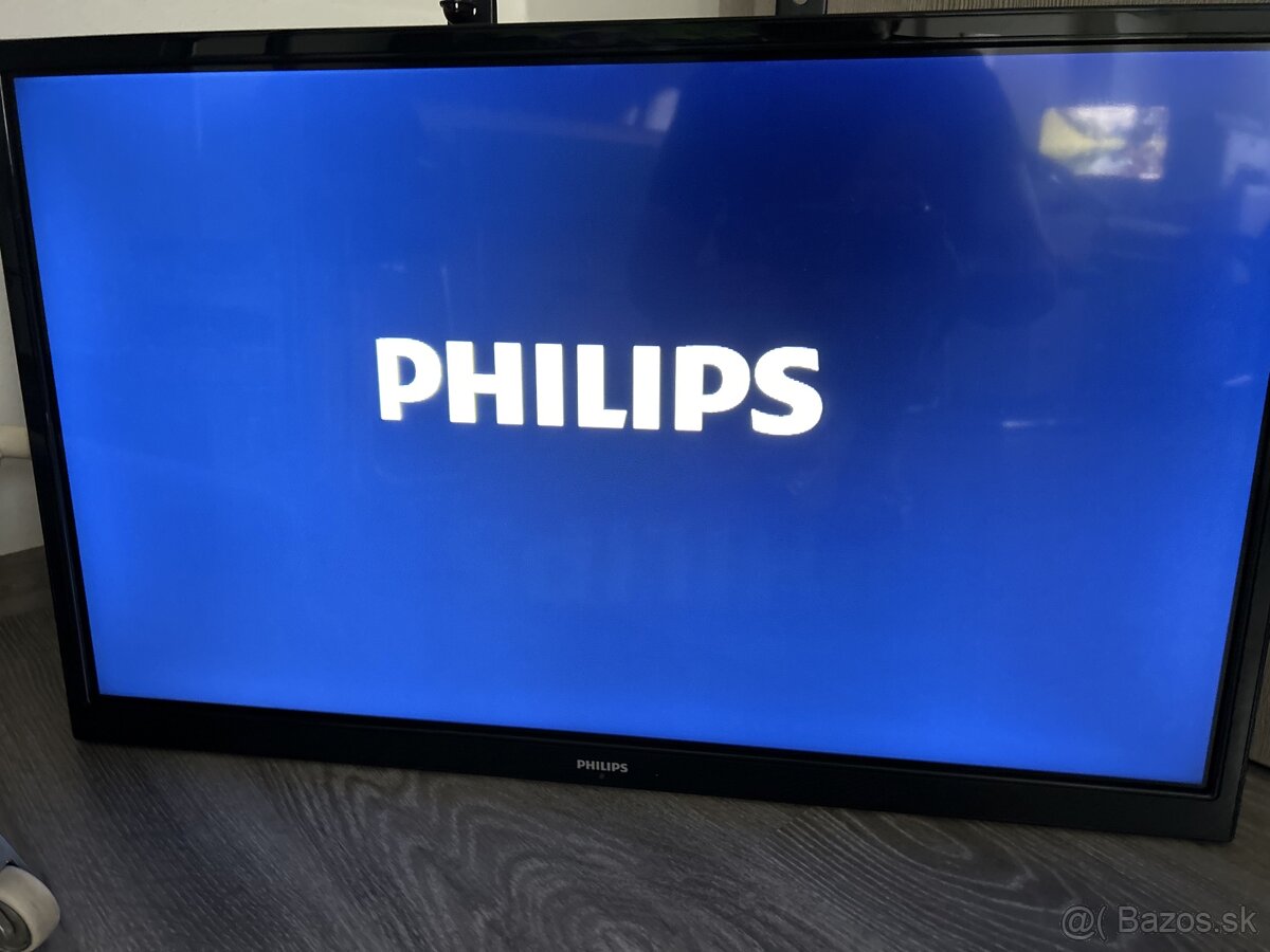 Predám plne funkčný 32” televízor Philips