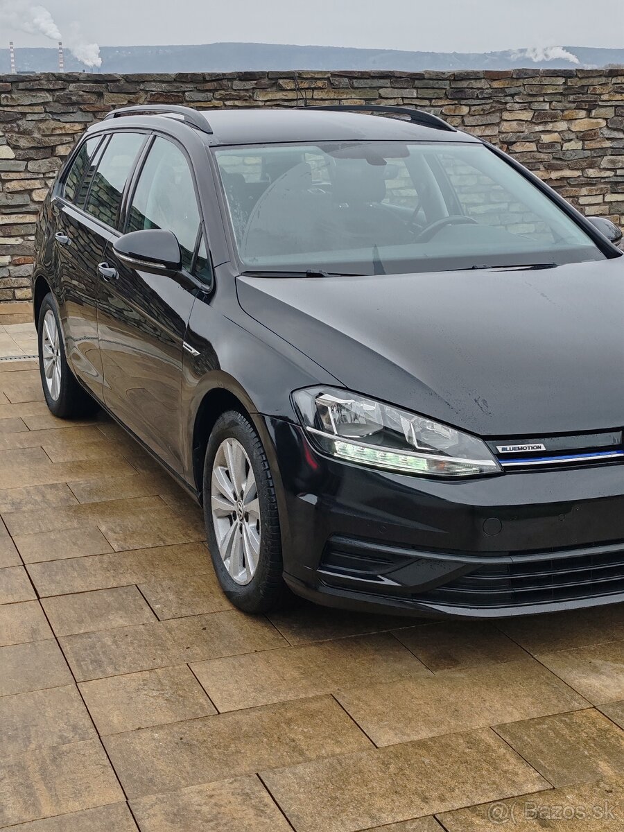 Predám VW golf 1.5 tgi 49000 km