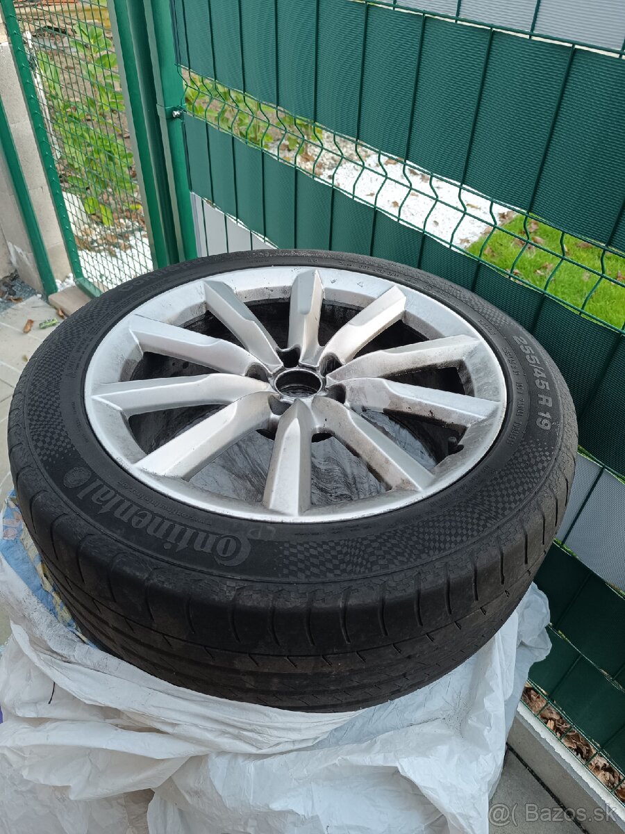 Audi Originál disky R19 5x112 + pneu