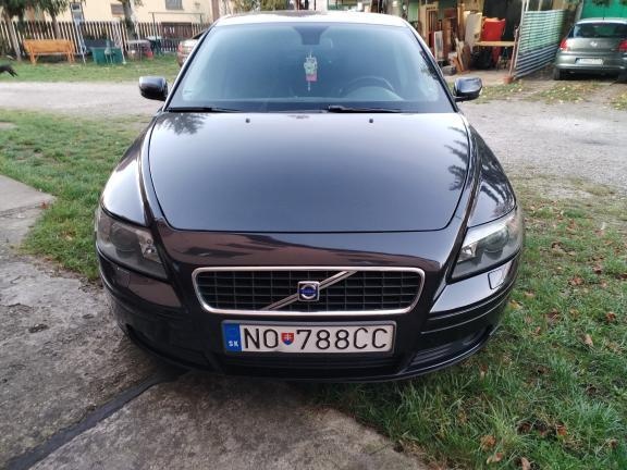 Volvo s40