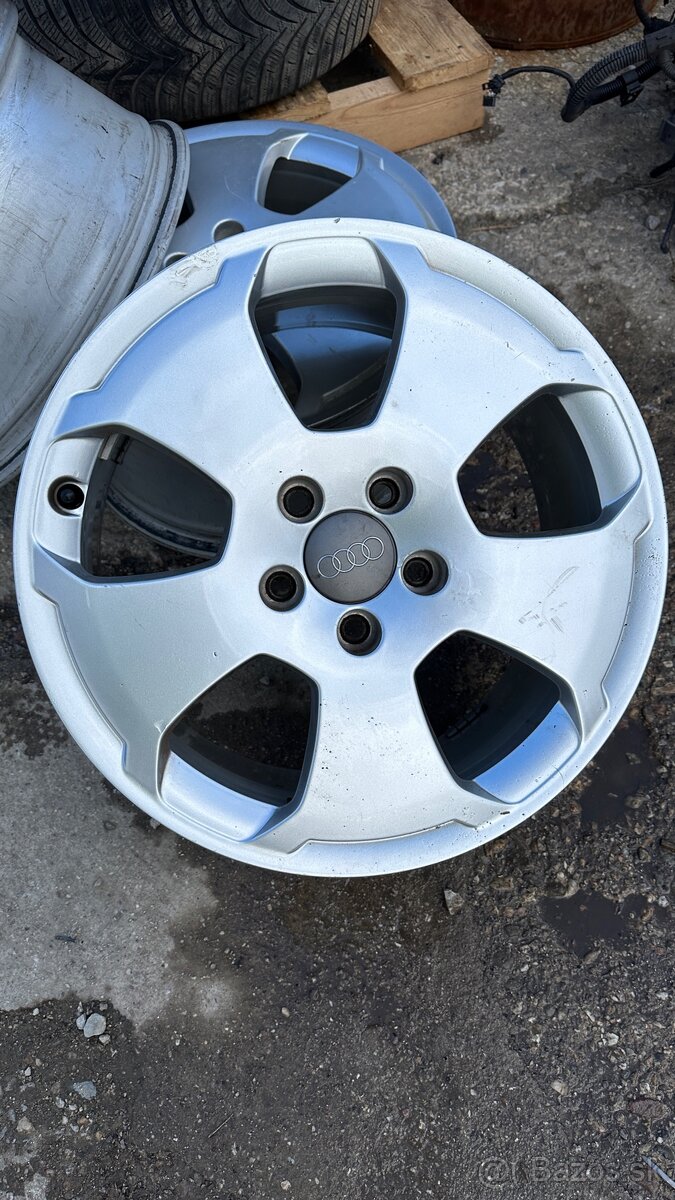 Audi Speedline R17 5x112 7,5J ET56