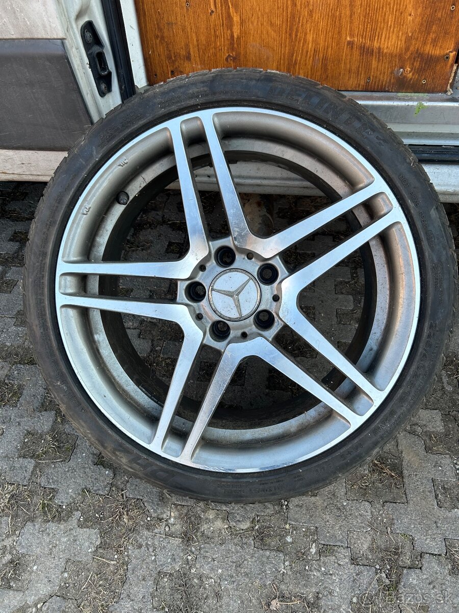 Rezerva 5x112 r18 s pneu 225/40 r18 Mercedes audi škoda