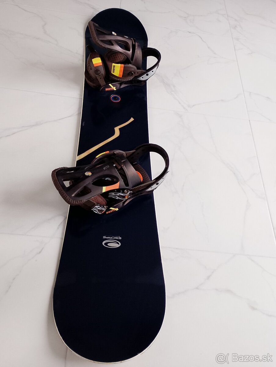 ESCAPE Resonance snowboard 155 cm