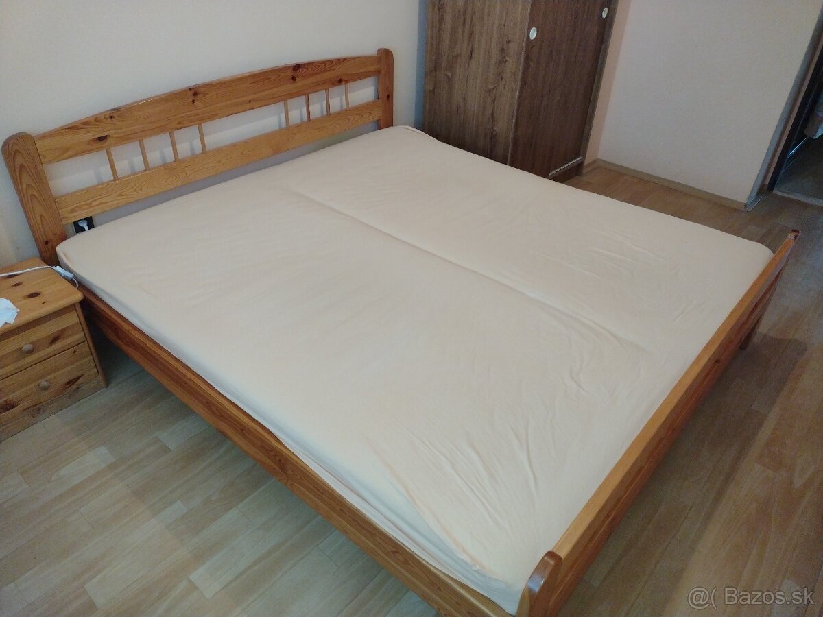 Drevená posteľ s matracmi plus Dormeo prístelok