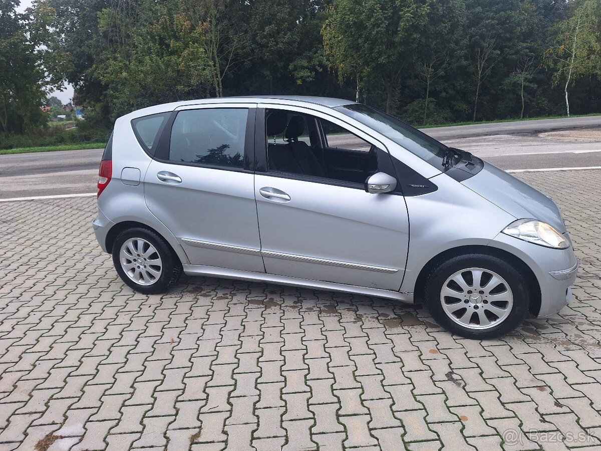 MERCEDES A180 CDI AUTOMAT 106XXX KM