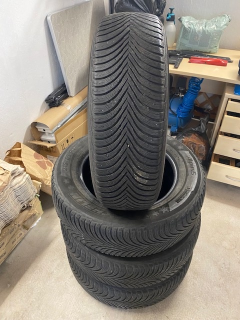 Zimné pneumatiky 215/65 R17 Michelin Alpin 5