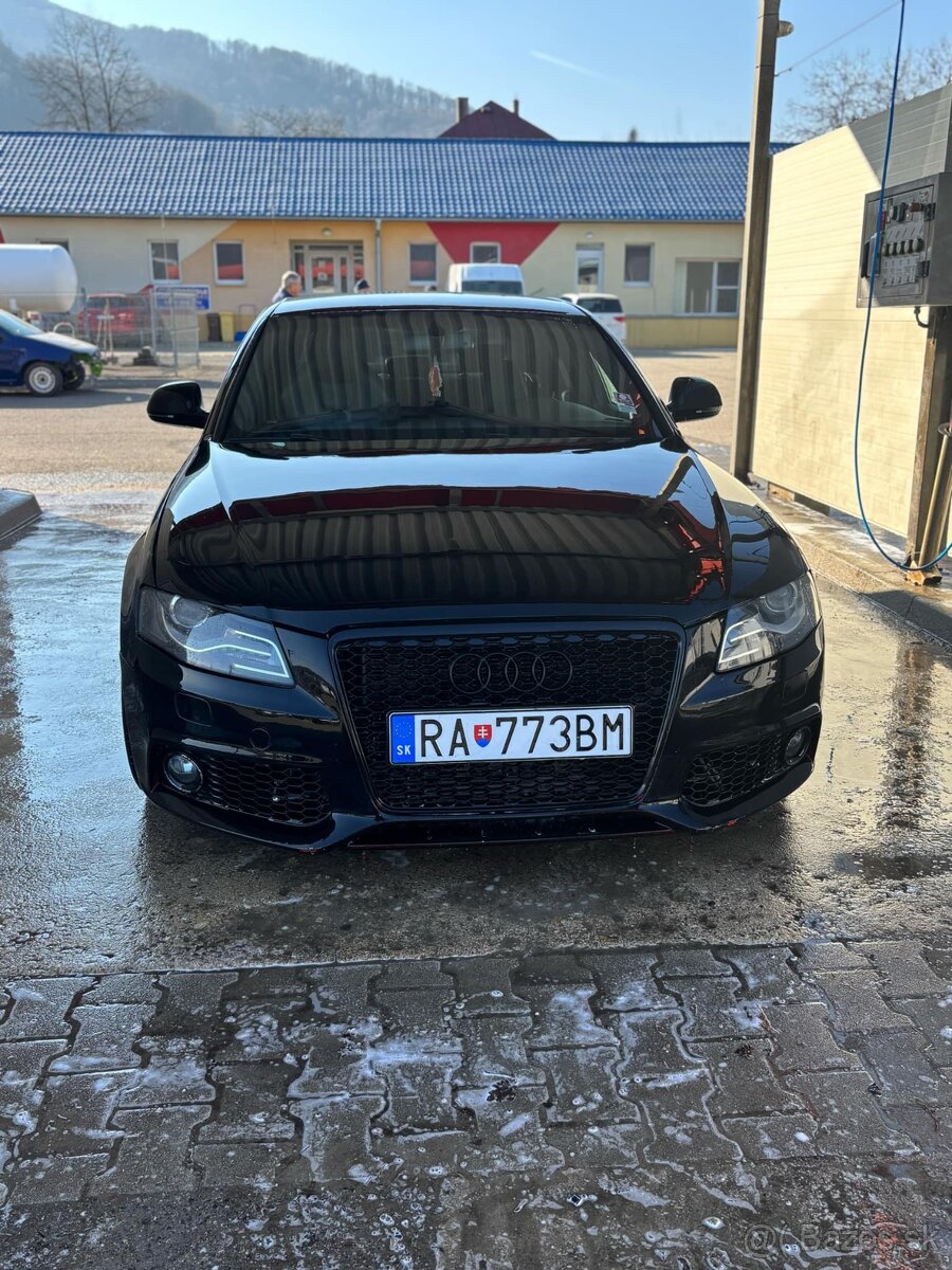 AUDI A4B8 SLINE